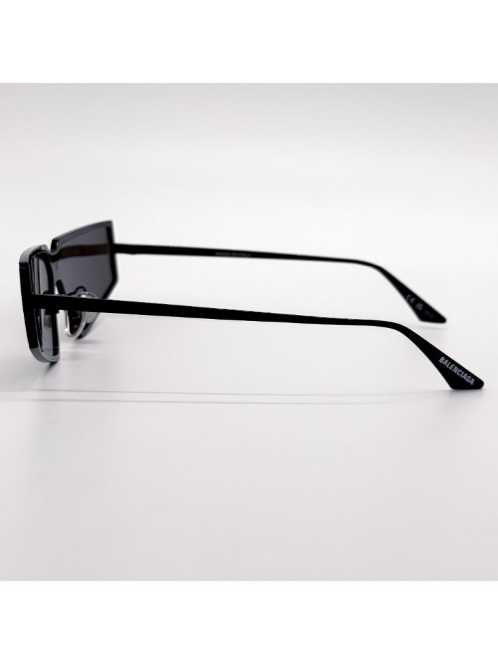NEW BALENCIAGA BB0192S 001 SUNGLASSES BLACK SHIELD UNISEX EYEWEAR BALENCIAGA - Picture 8 of 11